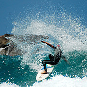 Mit kraftvollem Snap leitest du die nächste Drehung ein – das fühlt sich gut an!