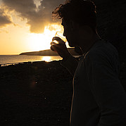 Sundowner drink nach dem Surf