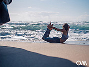 Yoga am Strand von Fuerteventura