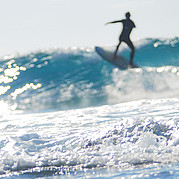 Du näherst dich der Lip der Welle – bereit für deinen nächsten Move.